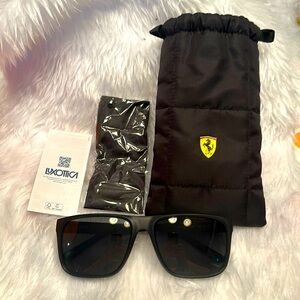 Scuderia Ferrari sunglasses, men’s, fantastic condition